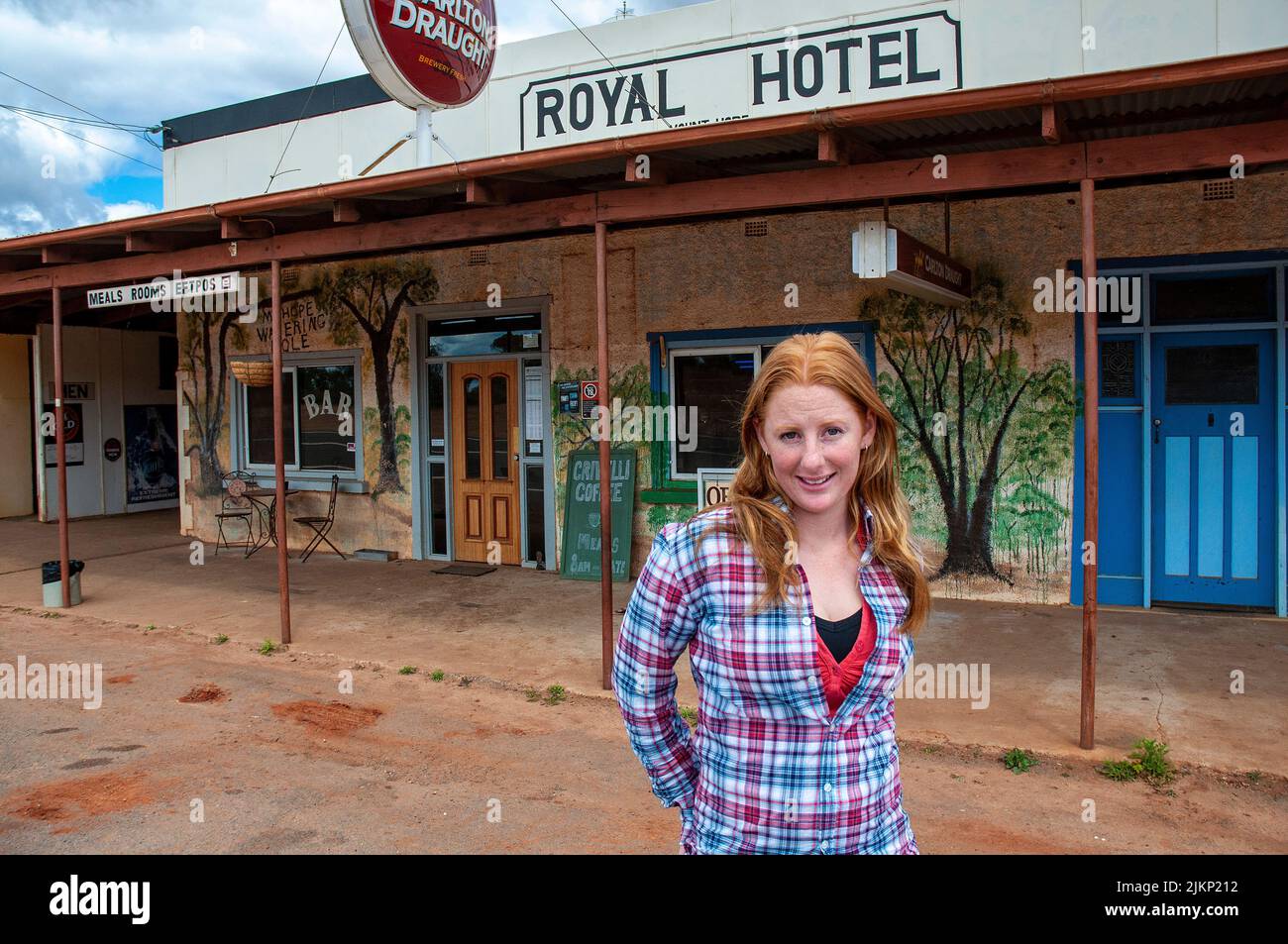 Katrina Schrader, barmaid of the Royal Hotel at Mt Hope, NSW Stock Photo