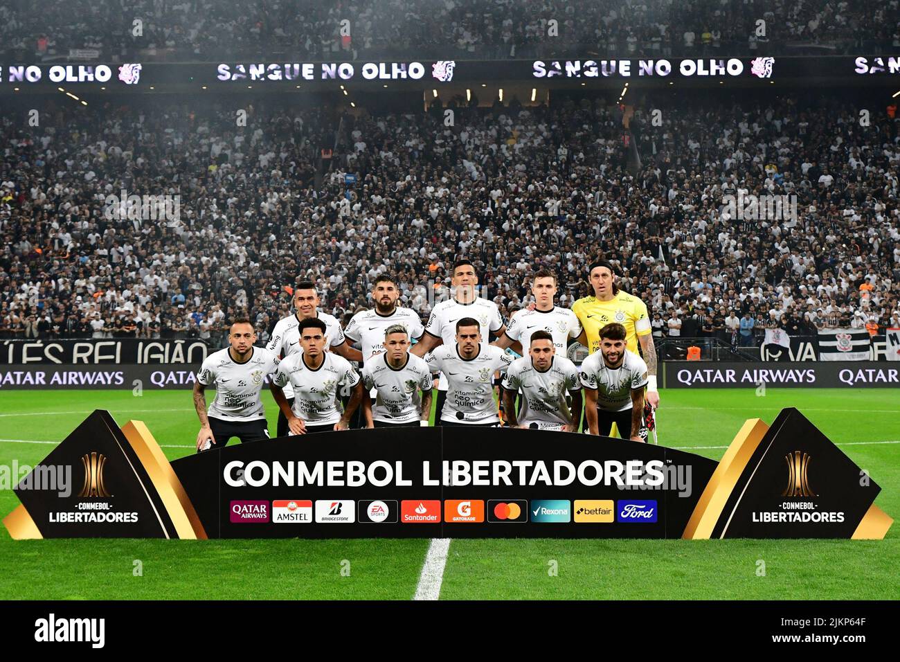 SÃO PAULO, BRAZIL - AUGUST 2: Match between Corinthians and Flamengo during Copa CONMEBOL Libertadores at Neo Química Arena on August 2, 2022 in São Paulo, BRAZIL. (Photo by Leandro Bernardes/PxImages) Credit: Px Images/Alamy Live News Stock Photo