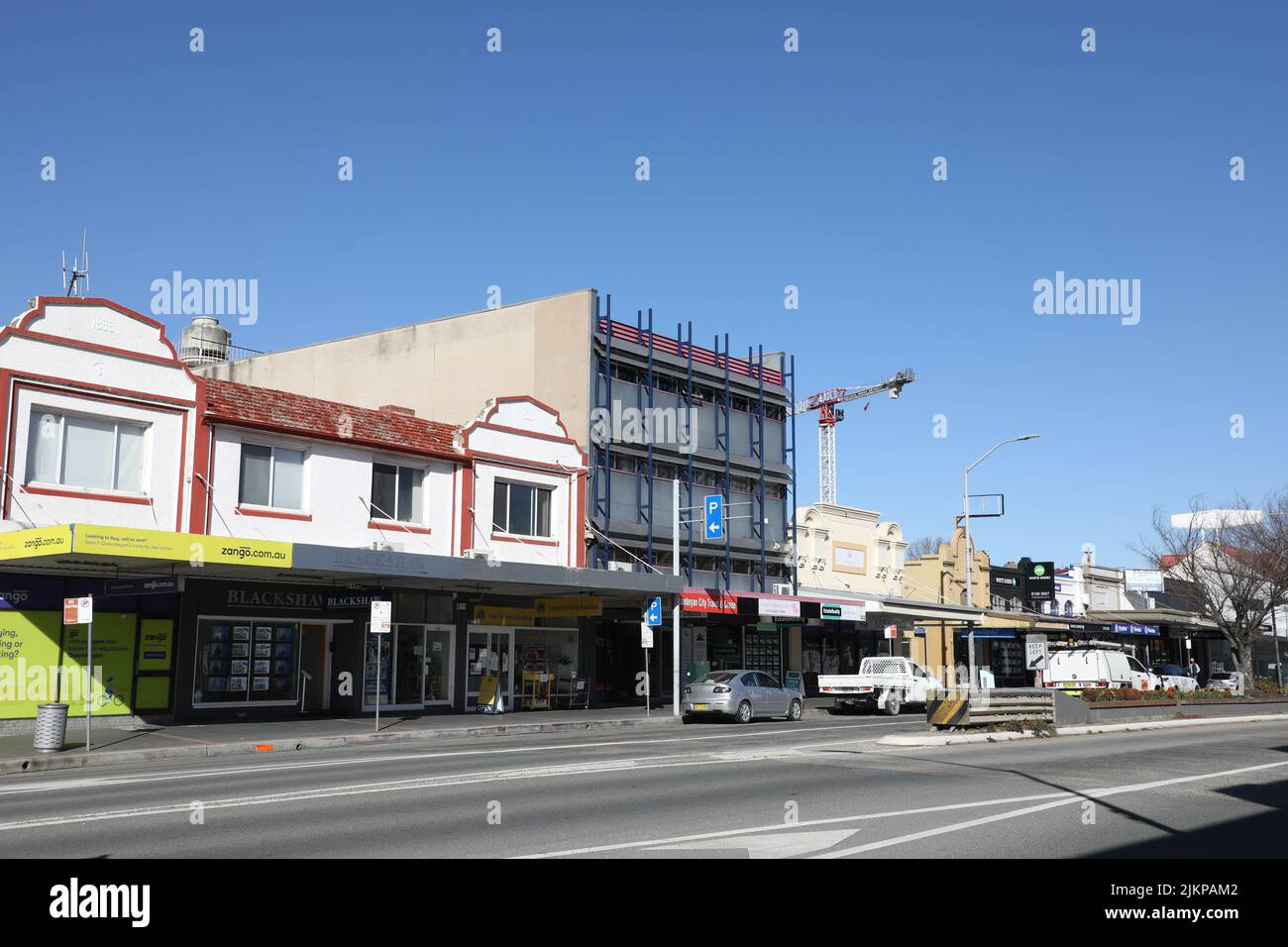Buildings in Monaro Street in Queanbeyan Stock Photo Alamy