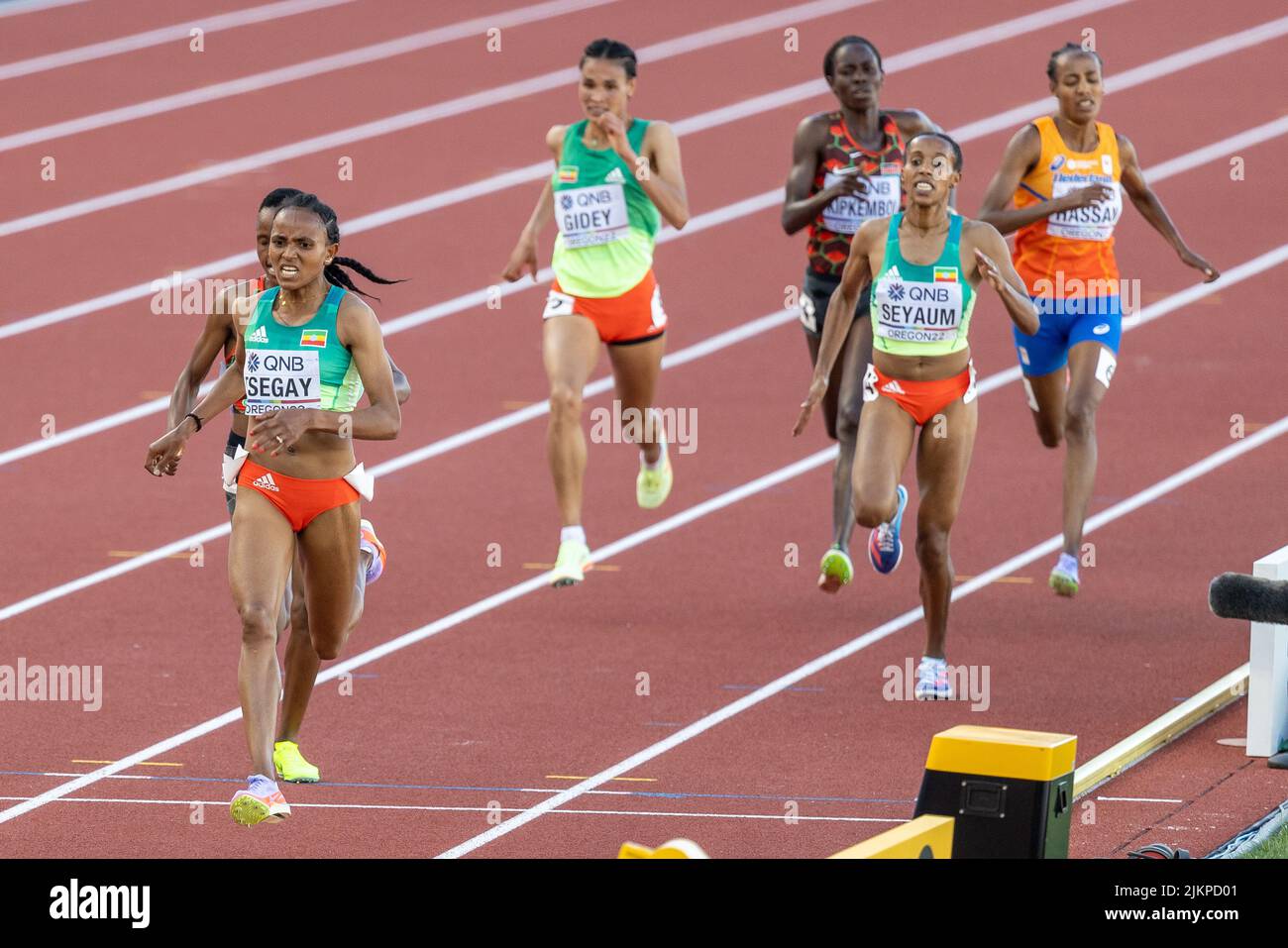 Gudaf Tsegay (ETH) wins the 5000 meter final in a time of 14:46.29 during the afternoon session on day 9 of the World Athletics Championships Oregon22 Stock Photo