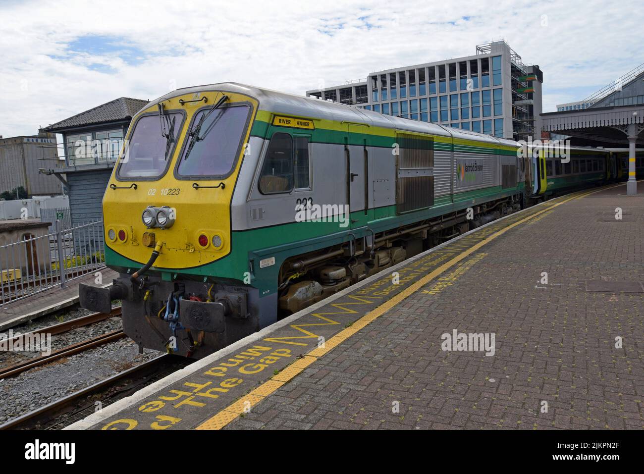 An Irish Railways 201 Class express passenger at Cork Kent Railway Station, Coounty