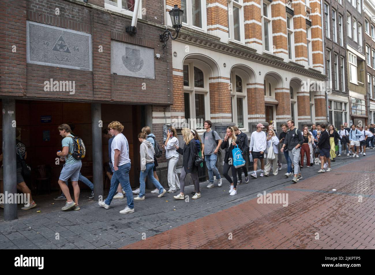 2022-08-03 09:06:23 AMSTERDAM - Students at the building of the ...
