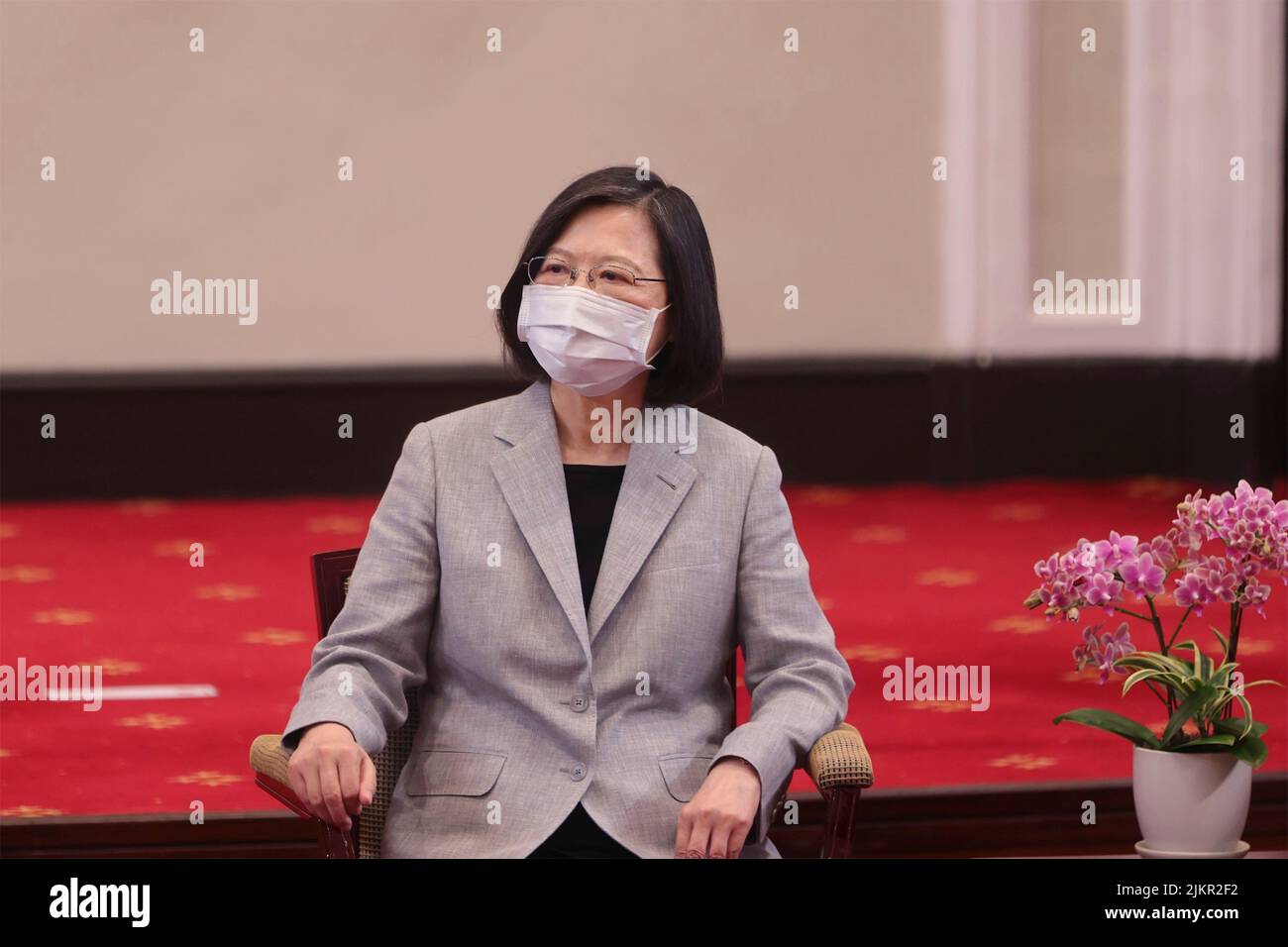 Taipei, Republic of, China. 03rd Aug, 2022. Taiwan President Tsai Ing-wen listens during meetings with U.S. Speaker Nancy Pelosi and delegates at the presidential office, August 3, 2022 in Taipei, Taiwan. Credit: Simon Liu/Taiwan Presidential Office/Alamy Live News Stock Photo