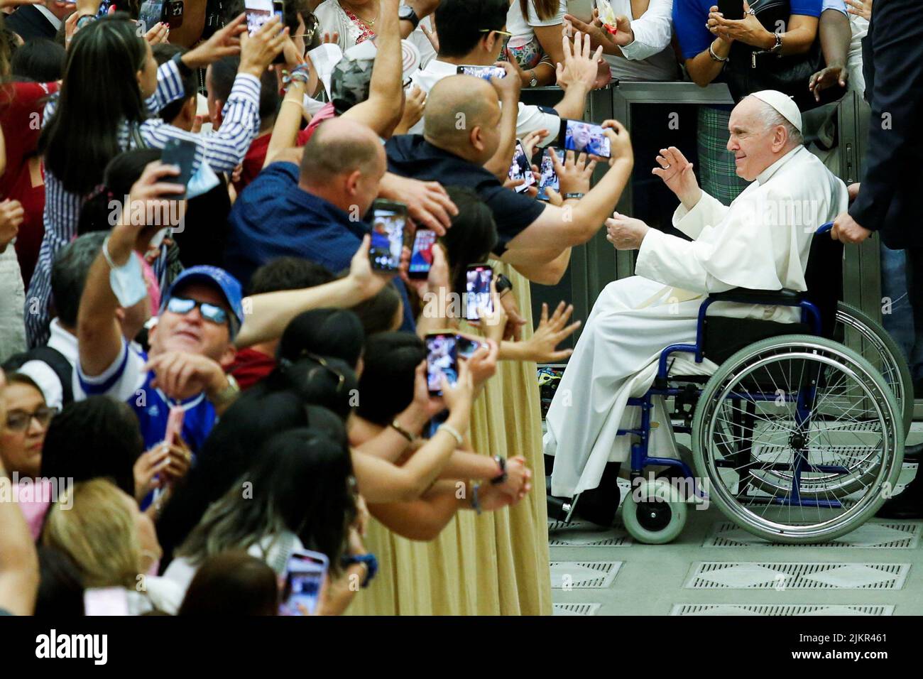 Pope Francis greets audience as he leaves after the weekly general audience at the Vatican, August 3, 2022. REUTERS/Remo Casilli      TPX IMAGES OF THE DAY Stock Photo