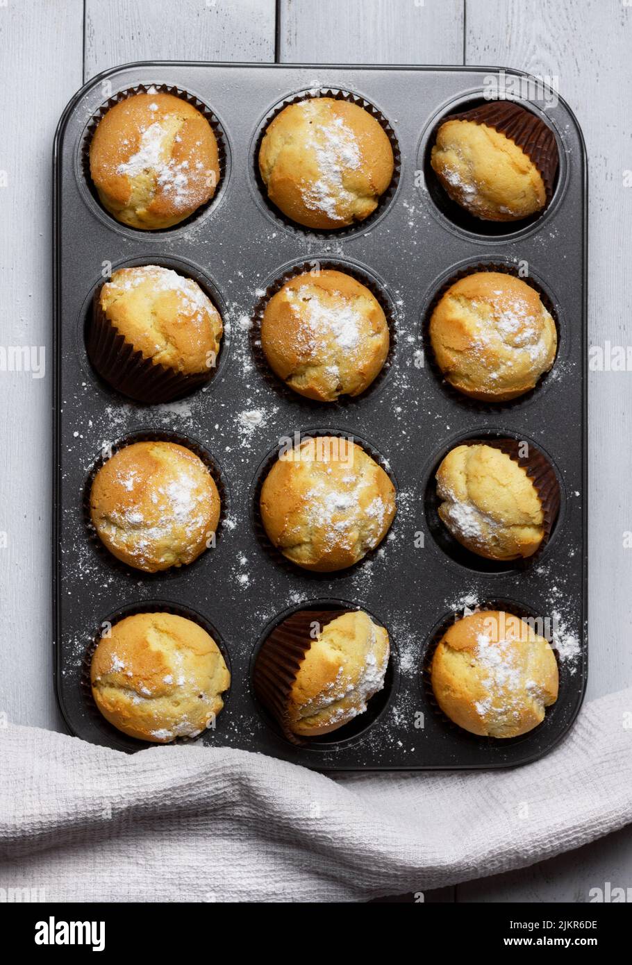 Warm background muffin hi-res stock photography and images - Alamy
