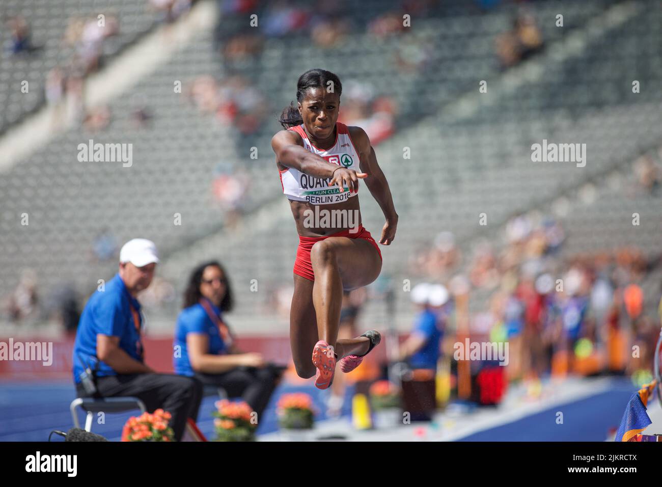 Susana Costa participating in the triple jump at the European Athletics