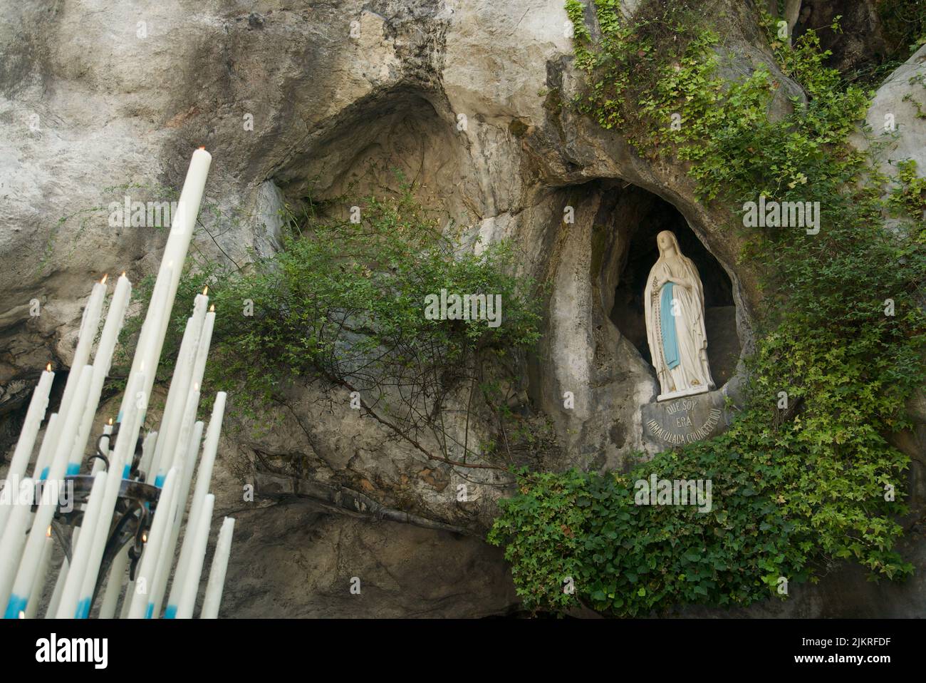 Grotto of Massabielle (Grotto of the Apparitions) at Sanctuaires Notre ...