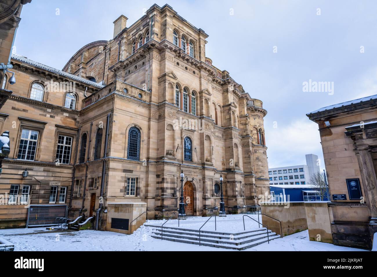 University of Edinburgh McEwan Hall (south elevation), with a carpet of snow, Bristo Square, Southside, Edinburgh, Scotland, UK Stock Photo