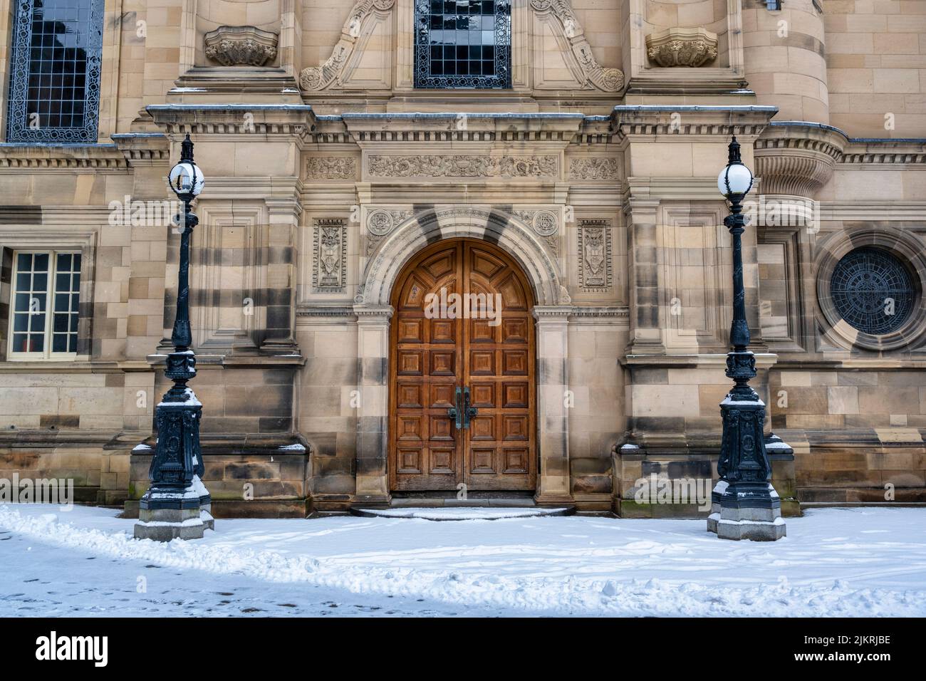 South entrance to University of Edinburgh McEwan Hall, with a carpet of snow, Bristo Square, Southside, Edinburgh, Scotland, UK Stock Photo