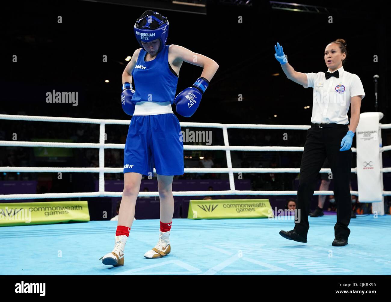 Northern Ireland's Nicole Clyde is docked points on her way to defeat in her bout against India's Nitu Nitu during the Women's Over 45kg-48kg Quarter Final 2 at The NEC on day six of the 2022 Commonwealth Games in Birmingham. Picture date: Wednesday August 3, 2022. Stock Photo