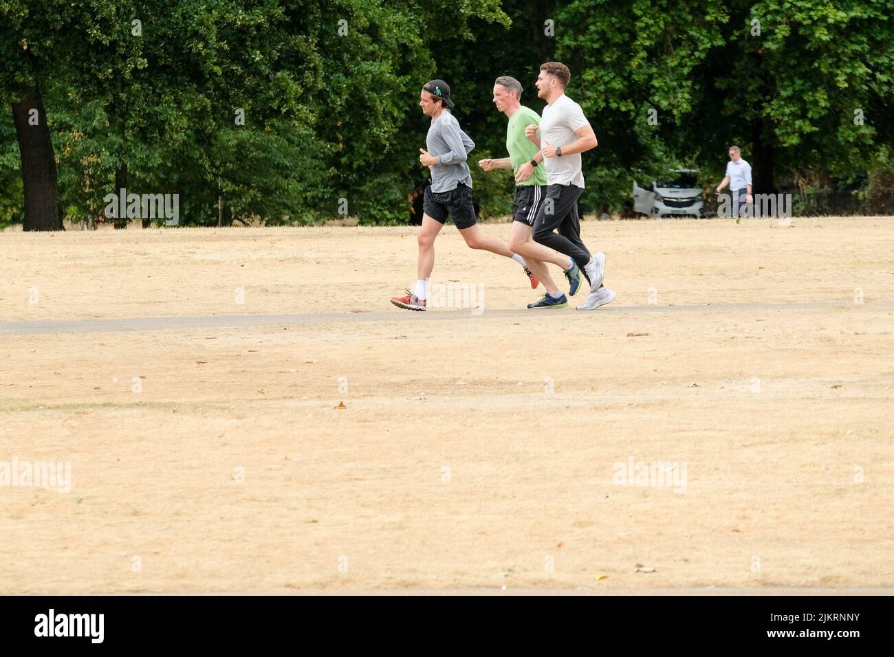 Hyde Park, London, UK. 3rd Aug 2022. UK Weather: drought warnings. Dry scenes Hyde Park, London. Credit: Matthew Chattle/Alamy Live News Stock Photo