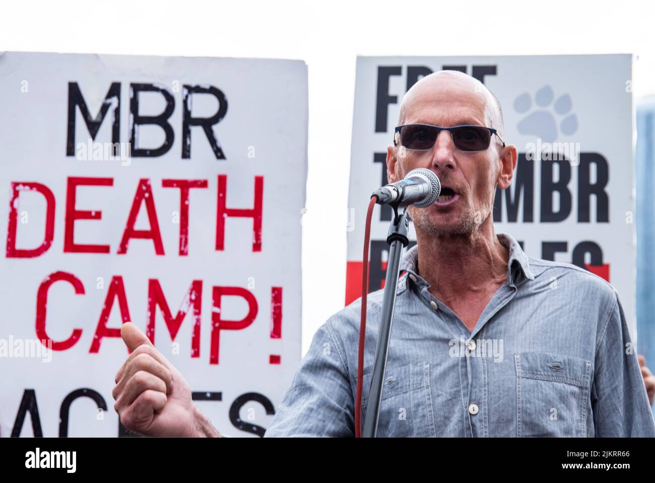 Mel Broughton speaking in London against MBR beagle breeding for vivisection 2021 Stock Photo