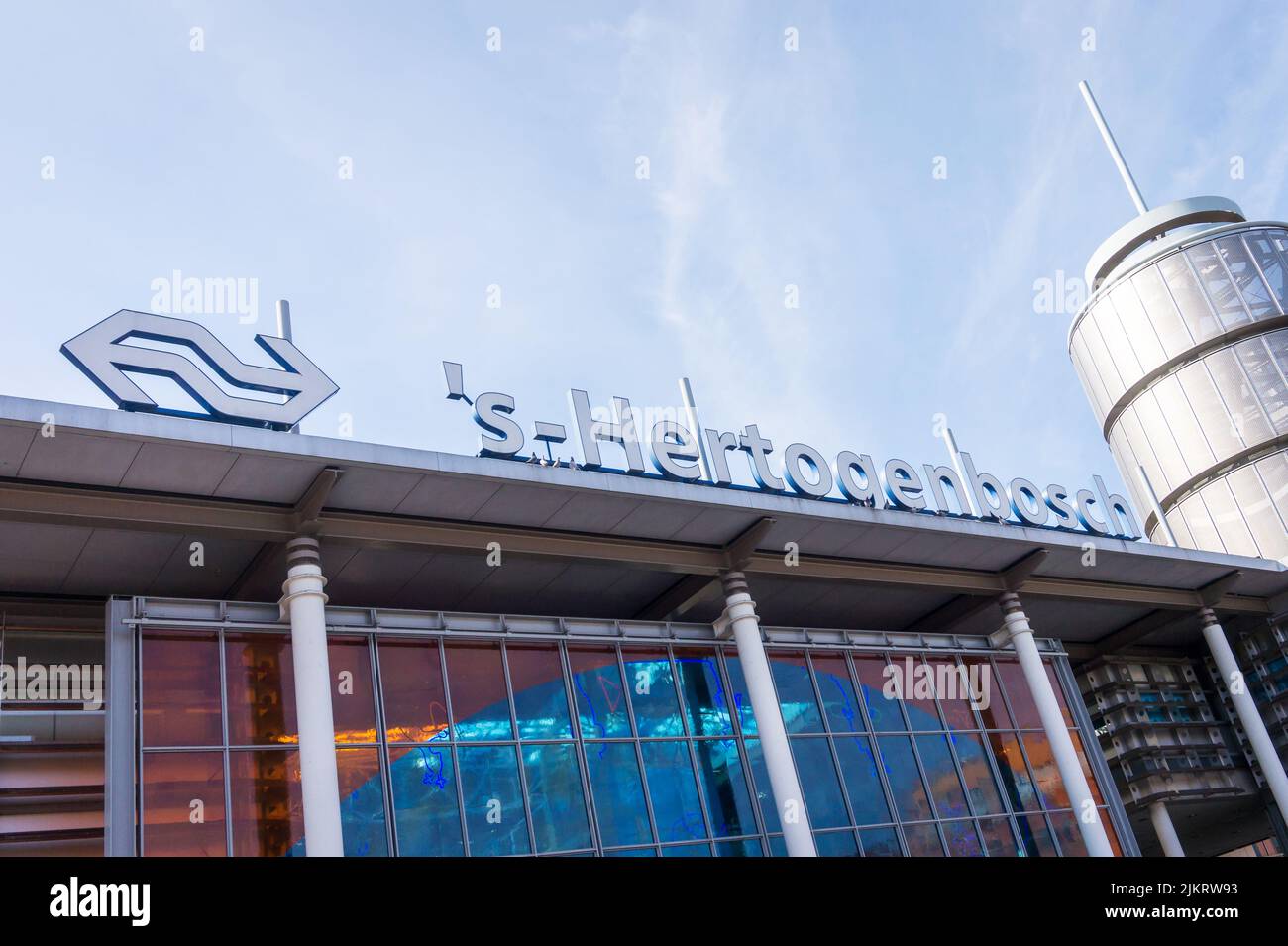 's-Herthogenbosch Dutch NS train station entrance sign. Den Bosch, the Netherlands - April 16, 2022. Stock Photo