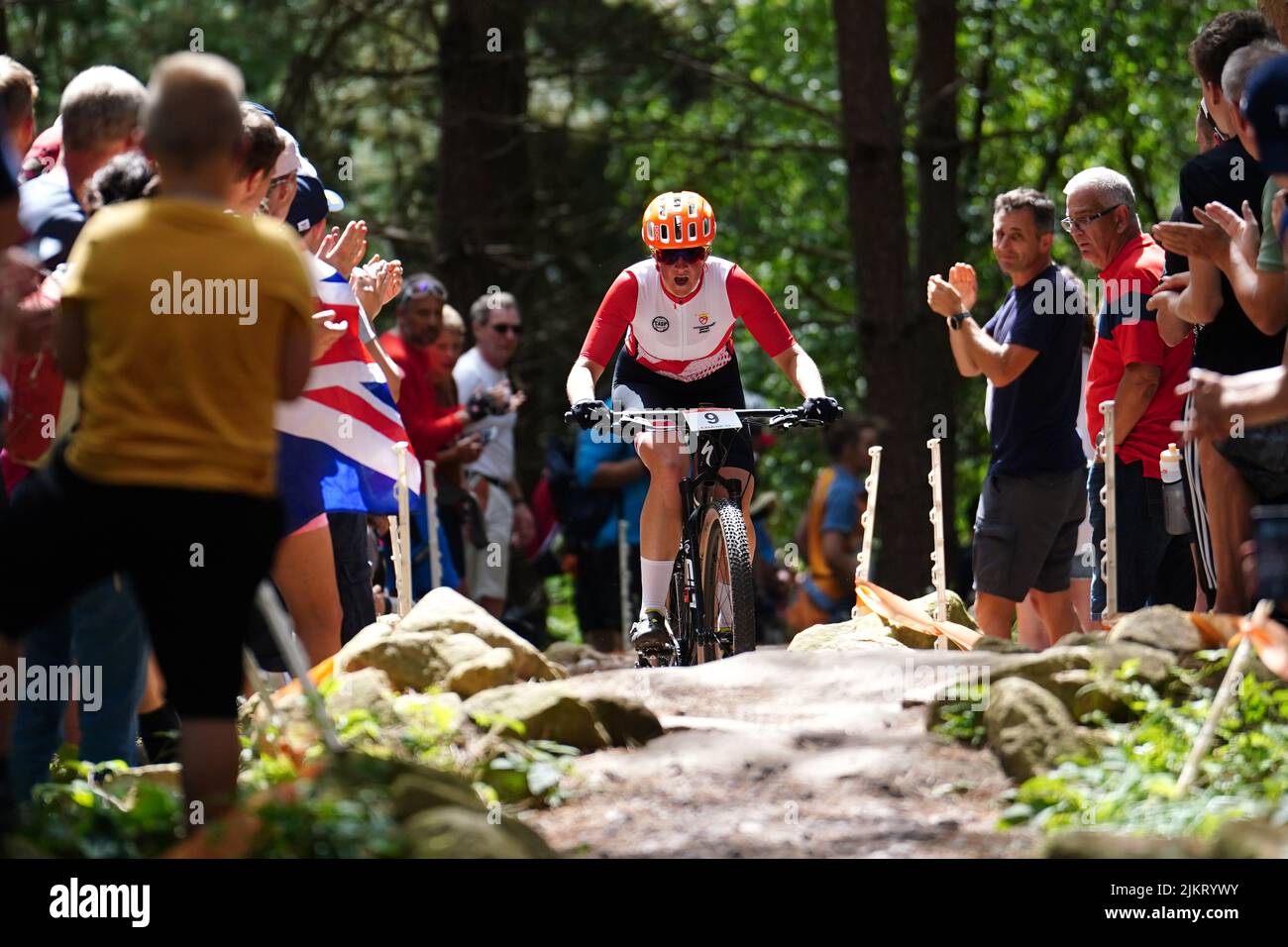Jersey's Lisa Mansell (centre) during Women's Cross-country final at Cannock Chase on day six of the 2022 Commonwealth Games. Picture date: Wednesday August 3, 2022. Stock Photo