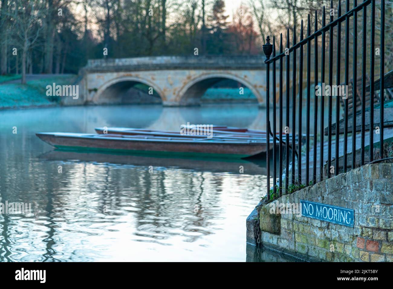 UK, England, Cambridgeshire, Cambridge, University of Cambridge, Trinity College, River Cam, Trinity Bridge Stock Photo