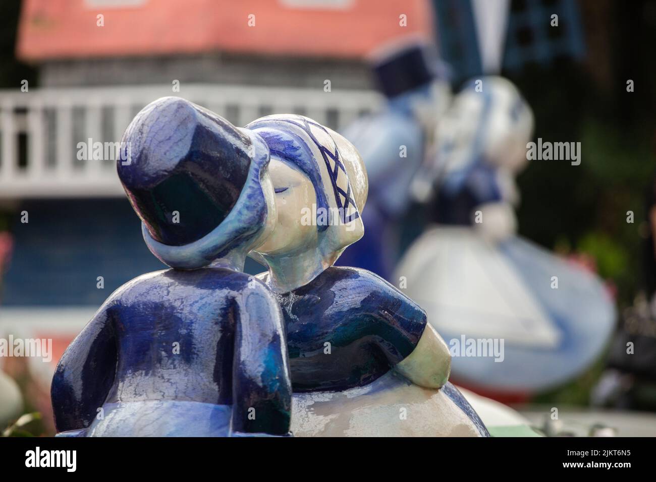 Display of the famous Dutch kissing Couple statues. Flower Dome, Gardens by the Bay, Singapore