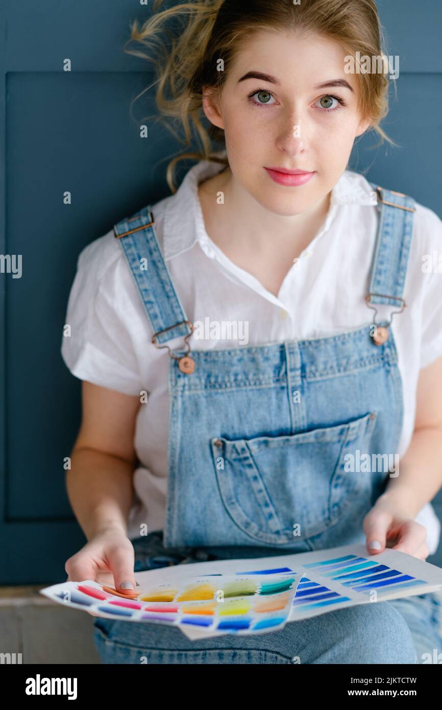 leisure art talent expression girl color swatch Stock Photo Alamy