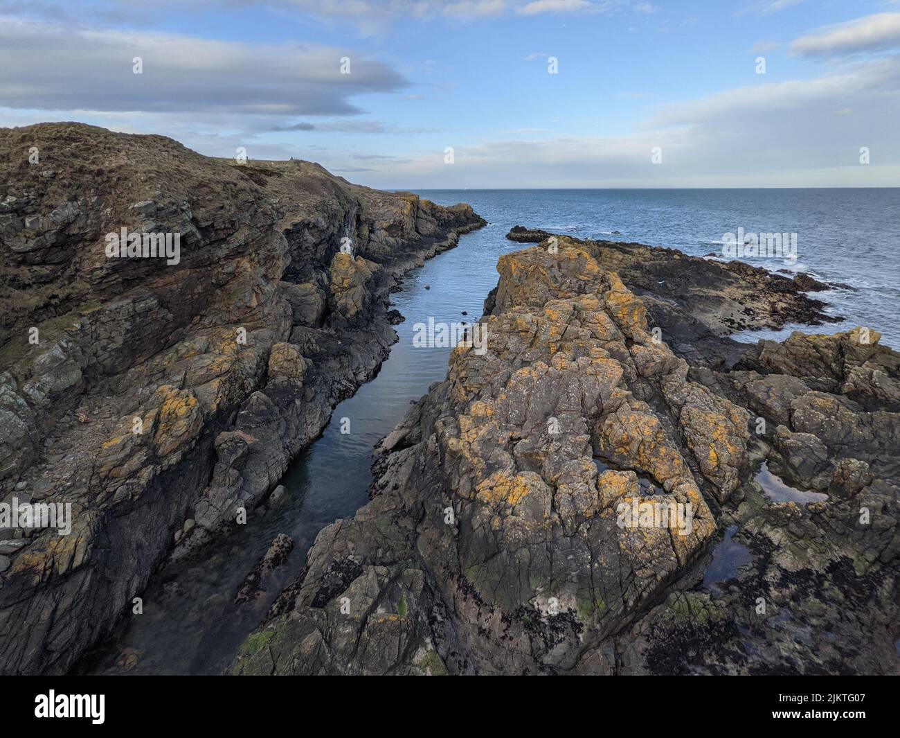 Sea Stream Water stream from sea wave hi-res stock photography and images - Alamy