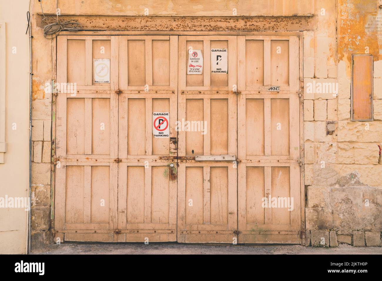 Old wooden door beautiful hi-res stock photography and images - Alamy