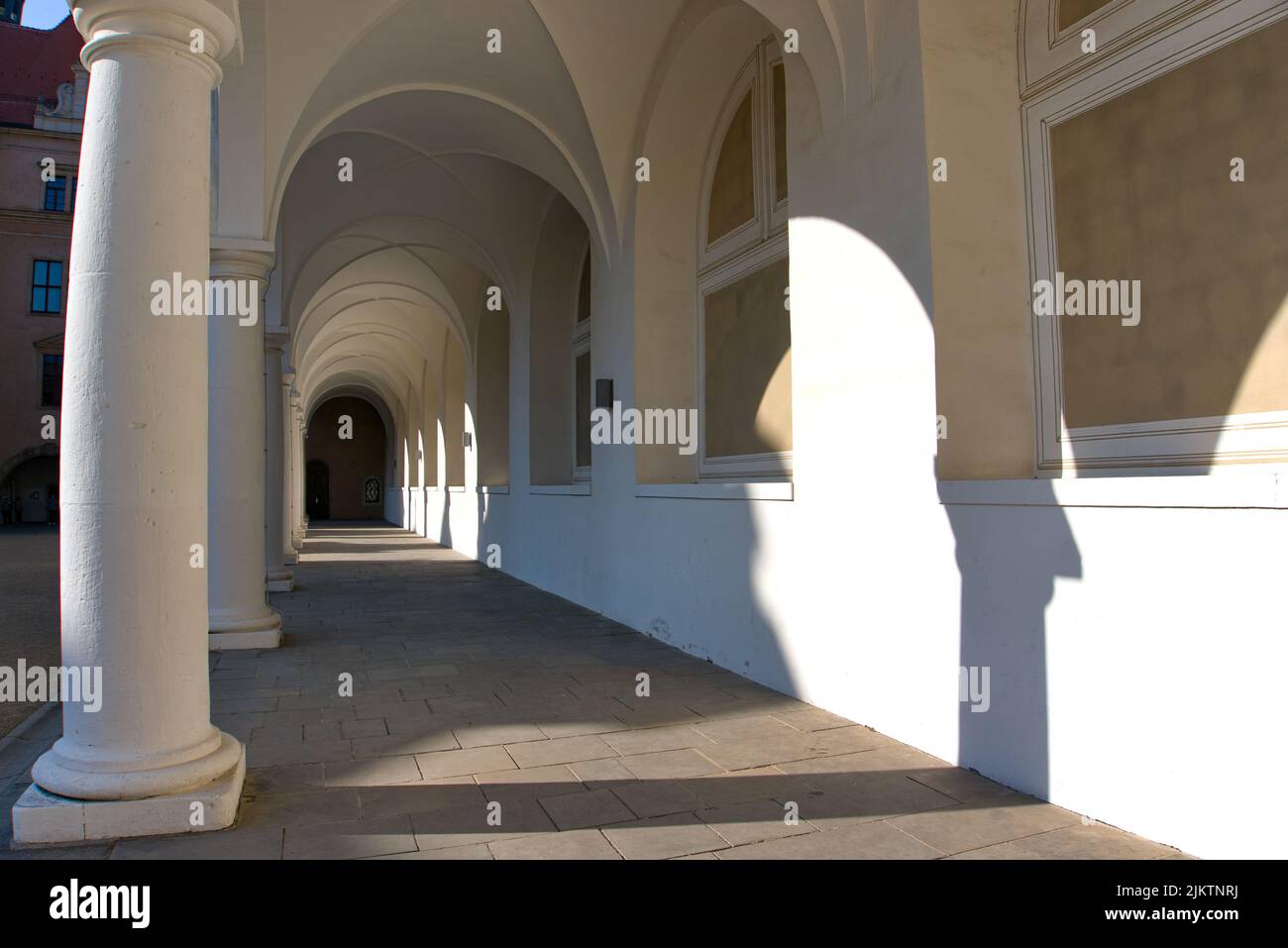 Renaissance arcades columns in hi-res stock photography and images - Alamy