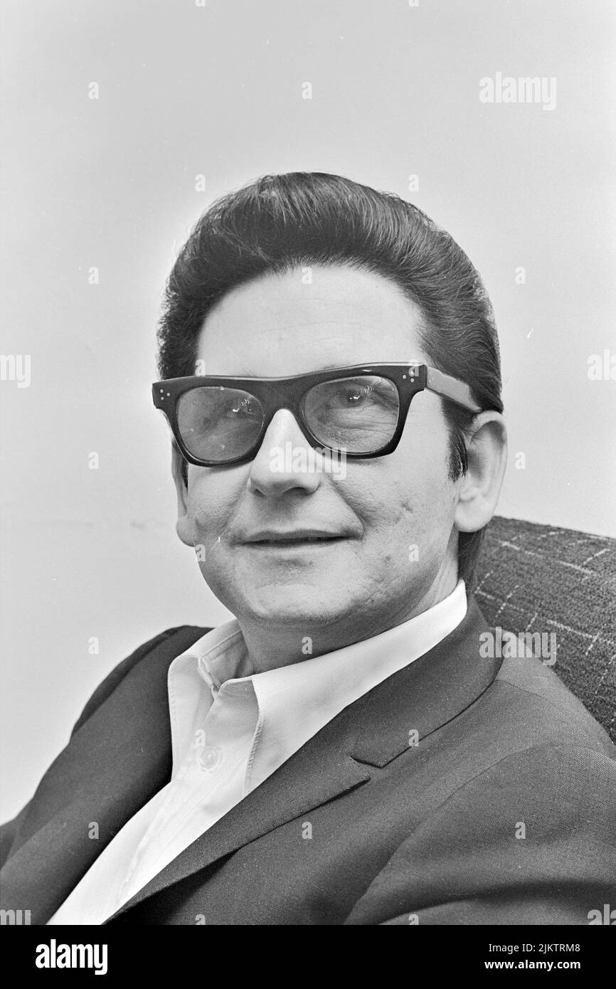 ROY ORBISON  (1936-1988) American singer in October 1968. Photo: Tony Gale Stock Photo