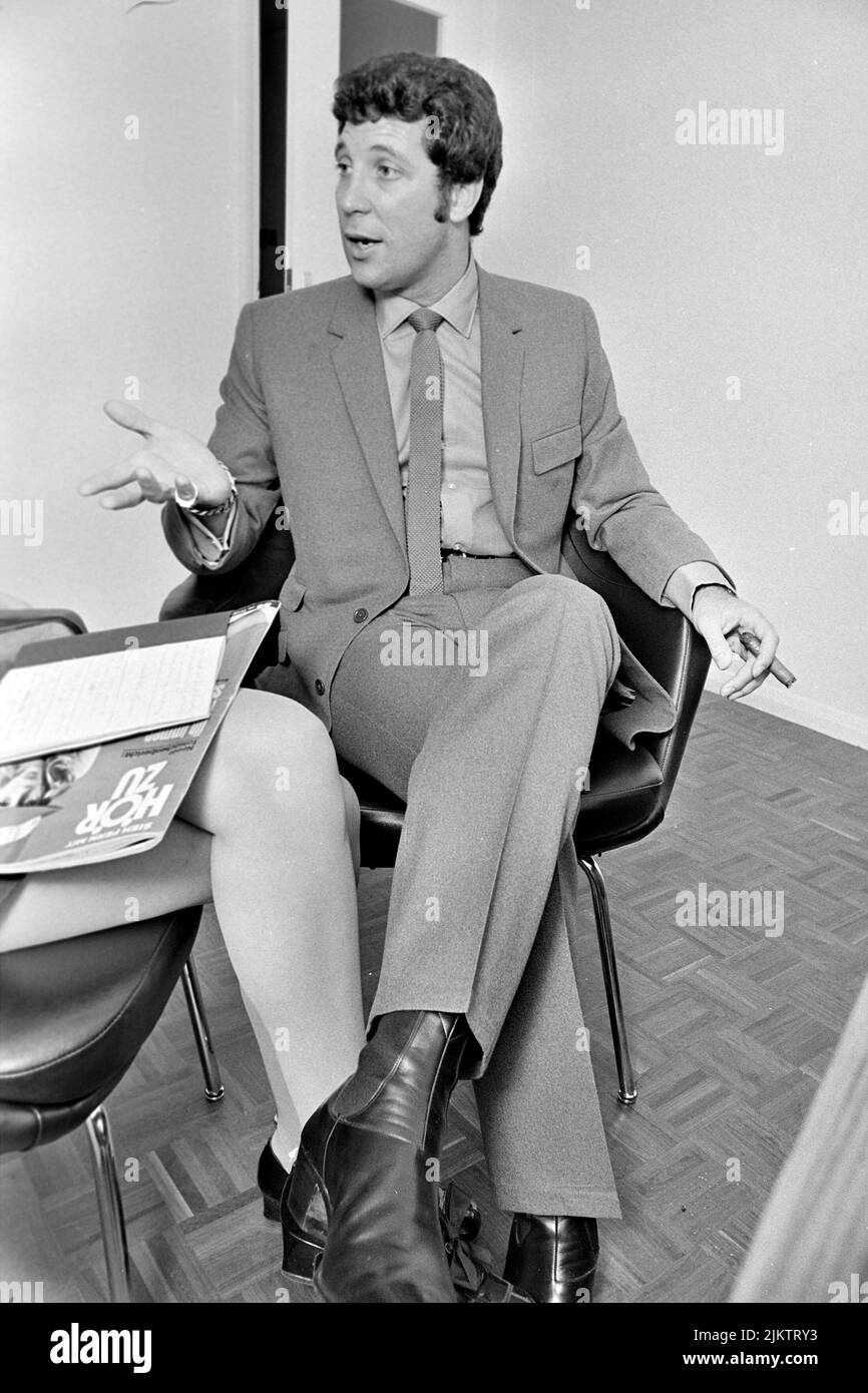 TOM JONES Welsh singer in October 1968. Photo: Tony Gale Stock Photo
