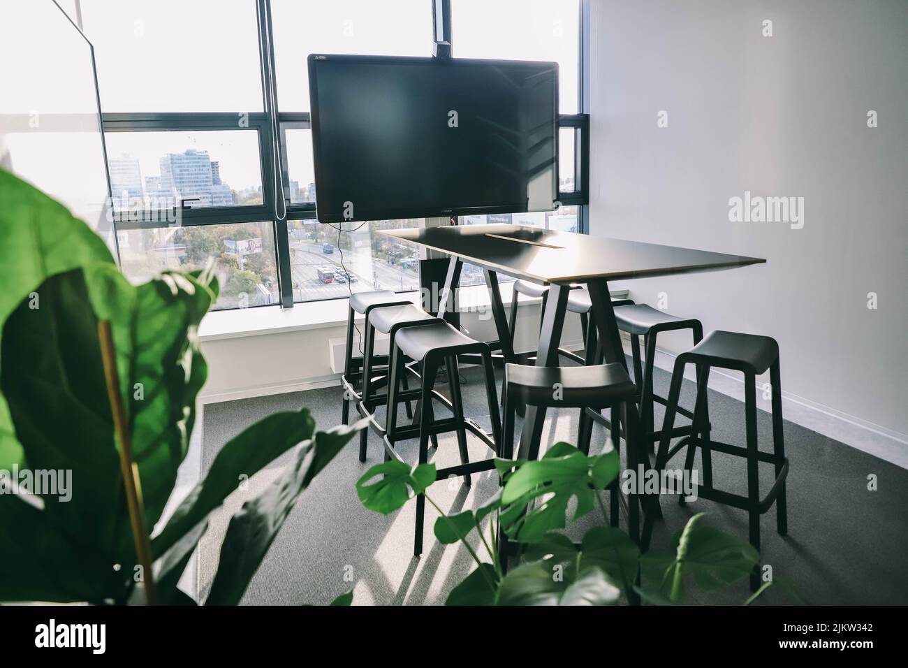 Modern office room hi-res stock photography and images - Alamy