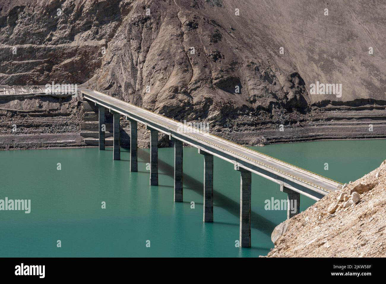 An aerial view of a bridge in a rural area built above a river Stock ...