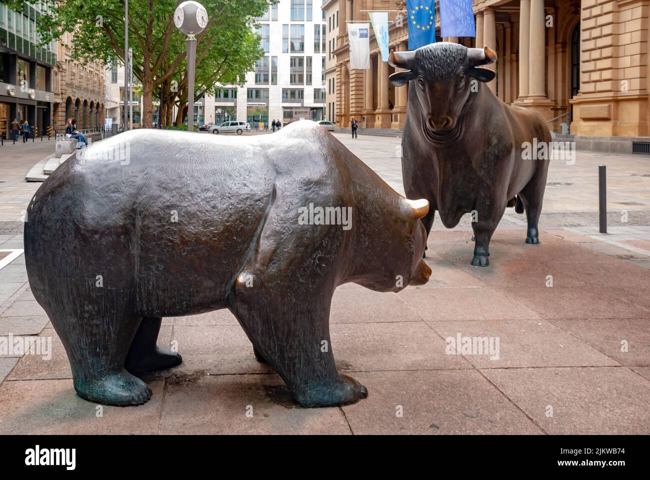 A metal bear and bull statues in the park in front of Frankfurt stock exchange Stock Photo