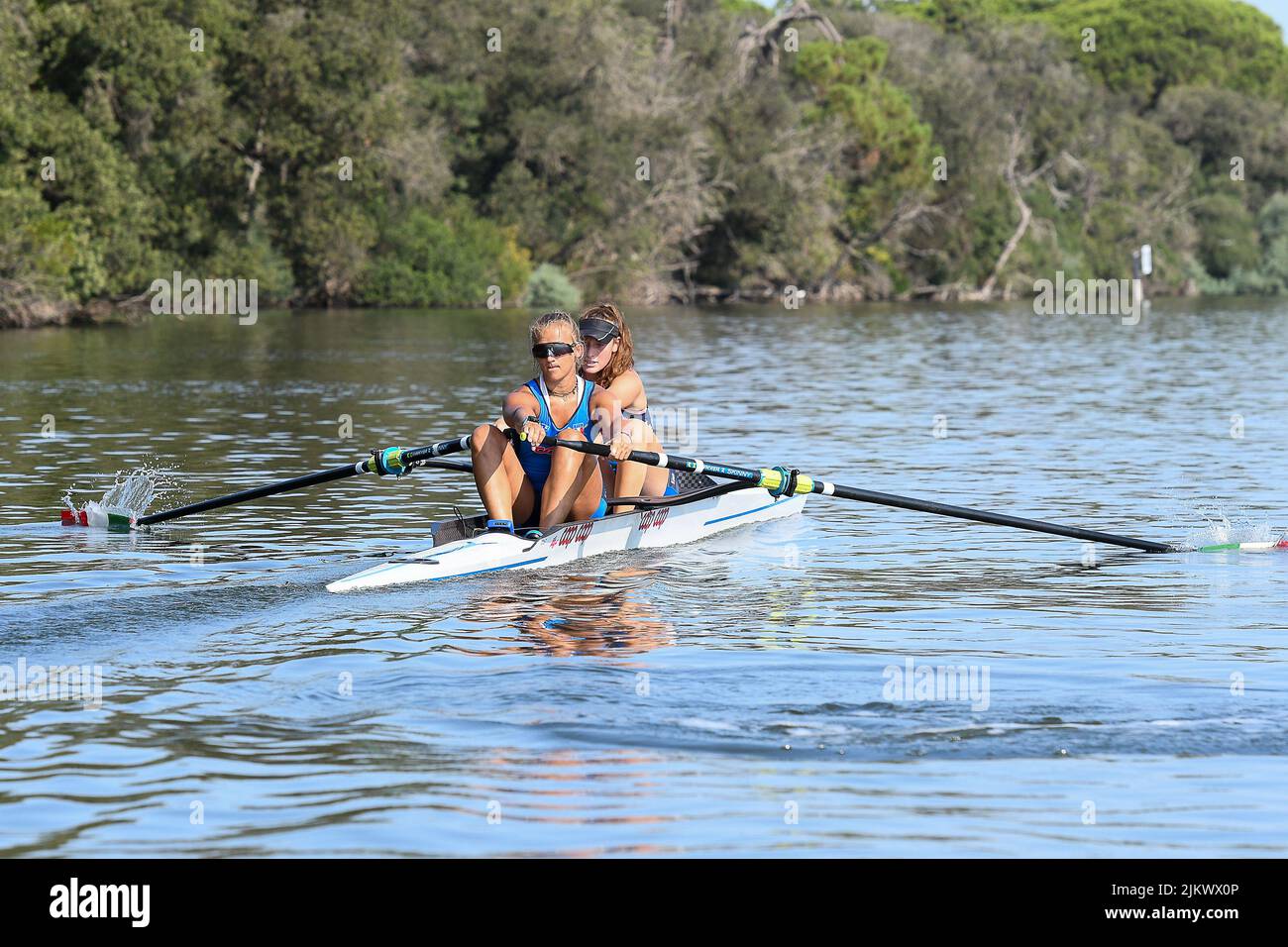 Aisha Rocek, Alice Codato during the preEuropean absolute rowing