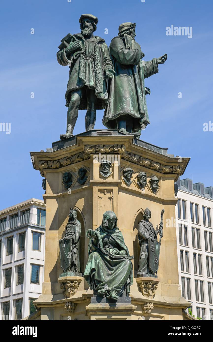 Johannes-Gutenberg-Denkmal, Roßmarkt, Frankfurt am Main, Hessen, Deutschland Stock Photo