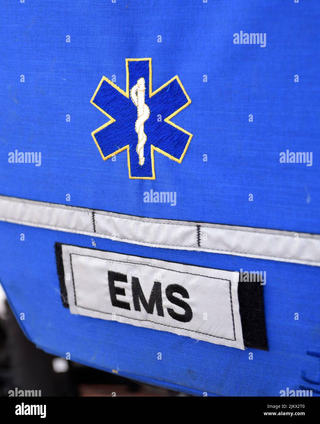 EMS bicycle response units equipped with Jandd Mounteering EMS panniers at an outdoor festival in Santa Fe, New Mexico. Stock Photo