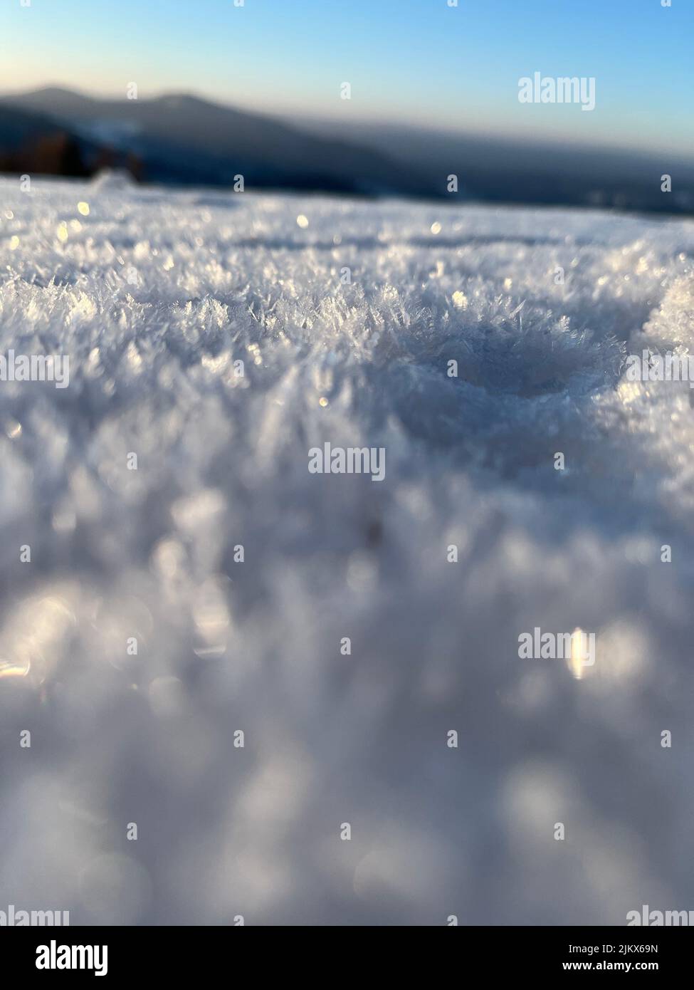 Snow white macro hi-res stock photography and images - Alamy