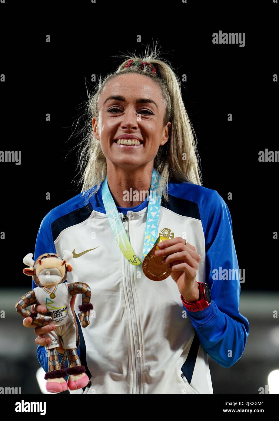 Scotland’s Eilish McColgan with her Gold Medal after winning Gold in the Women’s 10,000m - Final at Alexander Stadium on day six of the 2022 Commonwealth Games in Birmingham. Picture date: Wednesday August 3, 2022. Stock Photo