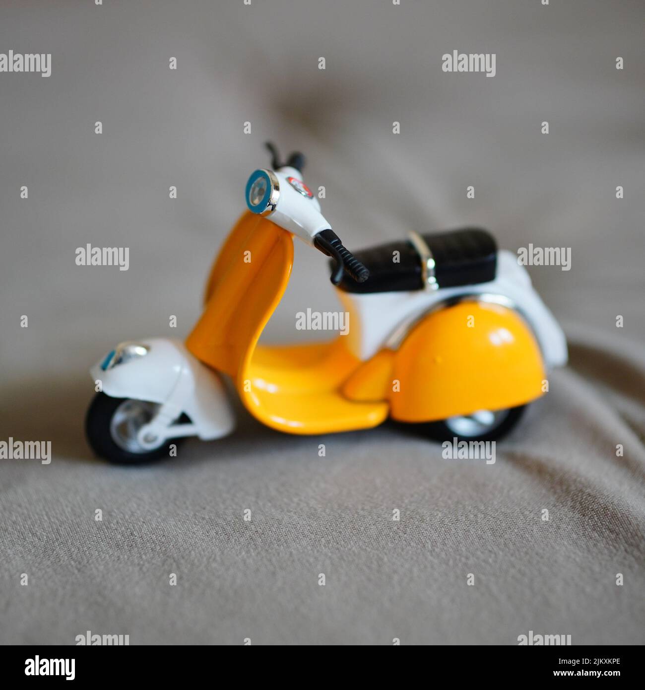 Vespa toy hi-res stock photography and images - Page 2 - Alamy