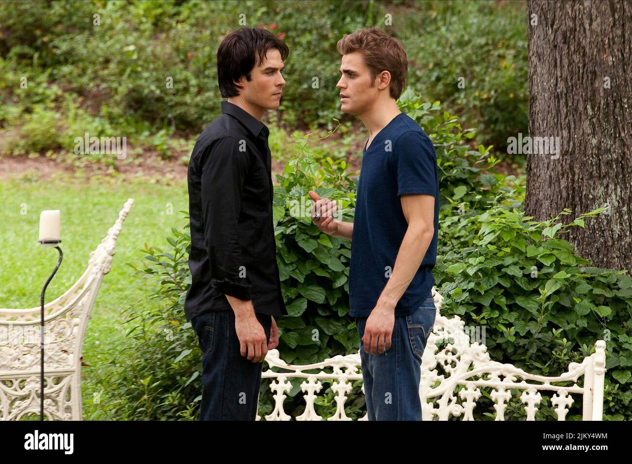 Vampire diaries damon salvatore hi-res stock photography and images - Alamy