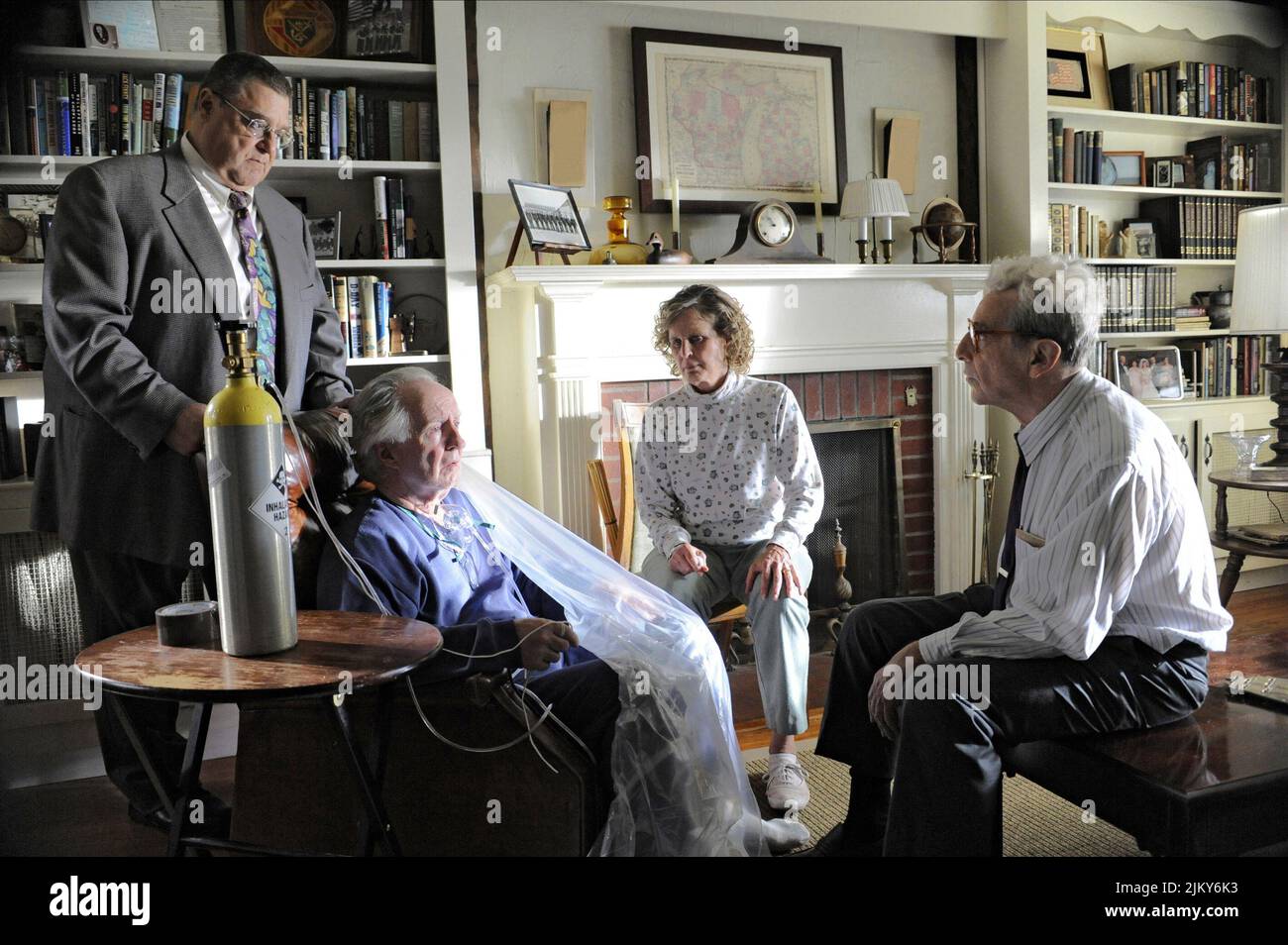 JOHN GOODMAN, AL PACINO, YOU DON'T KNOW JACK, 2010 Stock Photo - Alamy