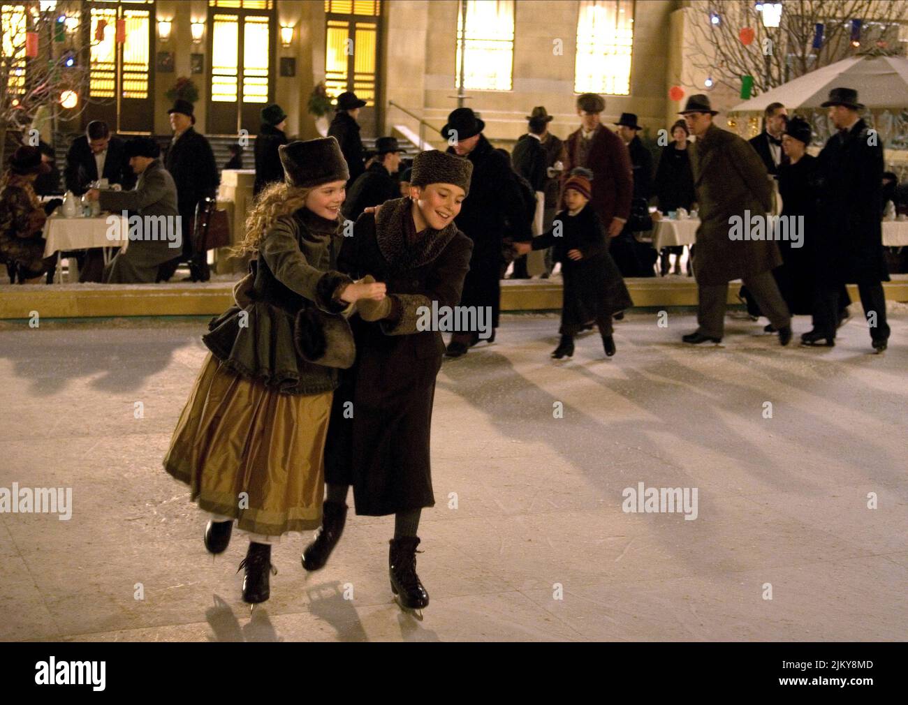 ELLE FANNING, CHARLIE ROWE, THE NUTCRACKER IN 3D, 2010 Stock Photo Alamy