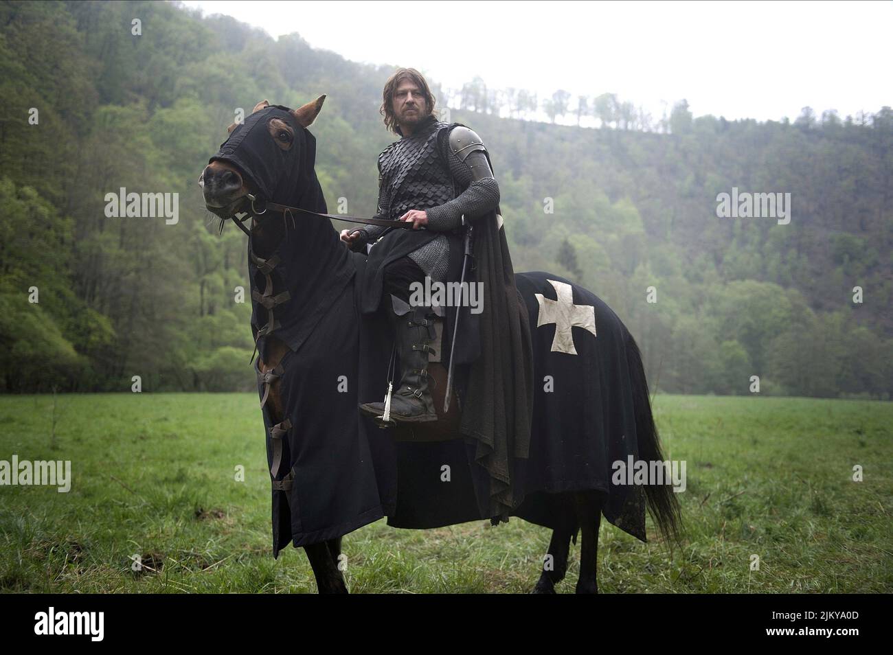 Black death medieval horse hi-res stock photography and images - Alamy