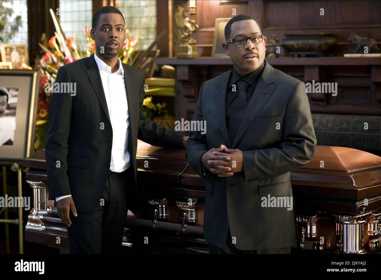 CHRIS ROCK, MARTIN LAWRENCE, DEATH AT A FUNERAL, 2010 Stock Photo - Alamy