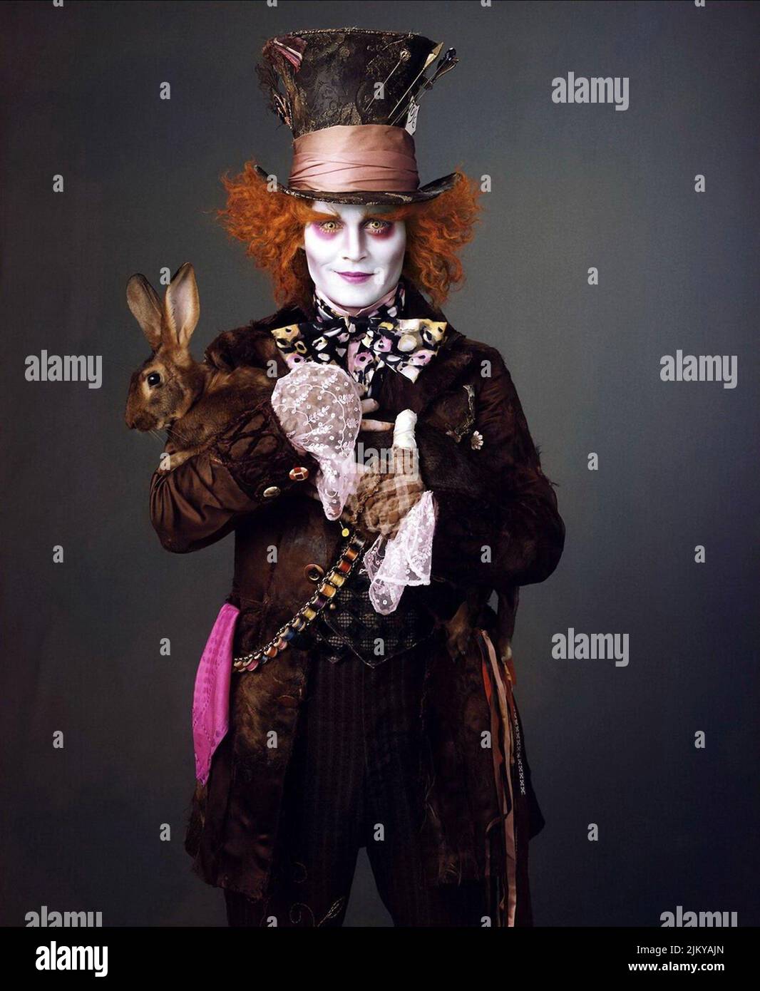 Mad hatter johnny depp hi-res stock photography and images - Alamy