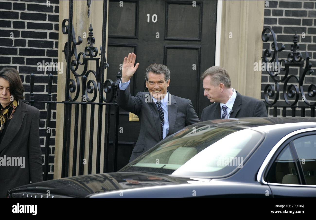 PIERCE BROSNAN, THE GHOST WRITER, 2010 Stock Photo Alamy