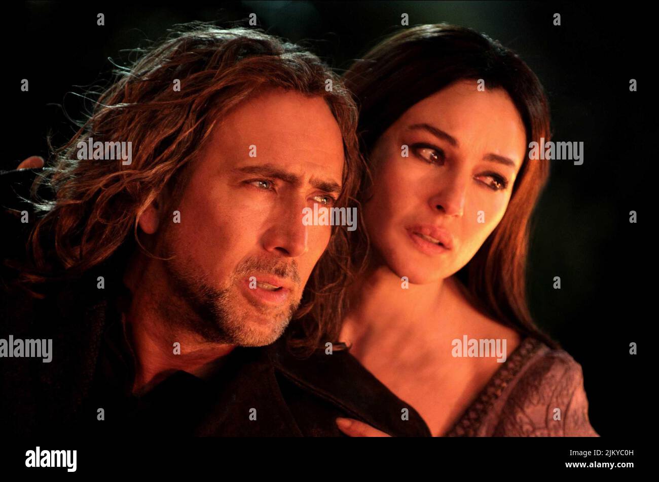NICOLAS CAGE, MONICA BELLUCCI, THE SORCERER'S APPRENTICE, 2010 Stock