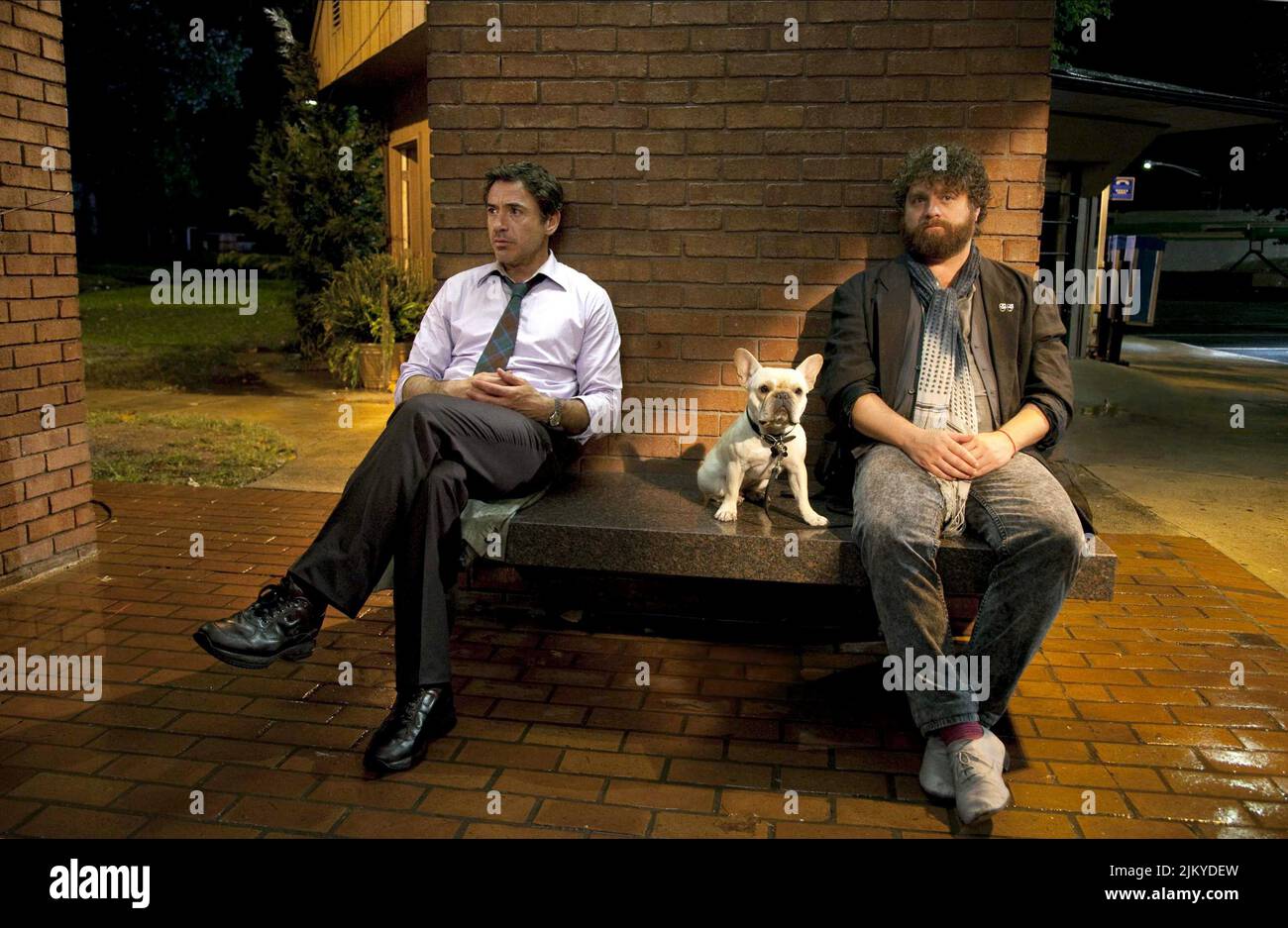 Robert Downey Jr Zach Galifianakis Due Date 2010 Stock Photo Alamy