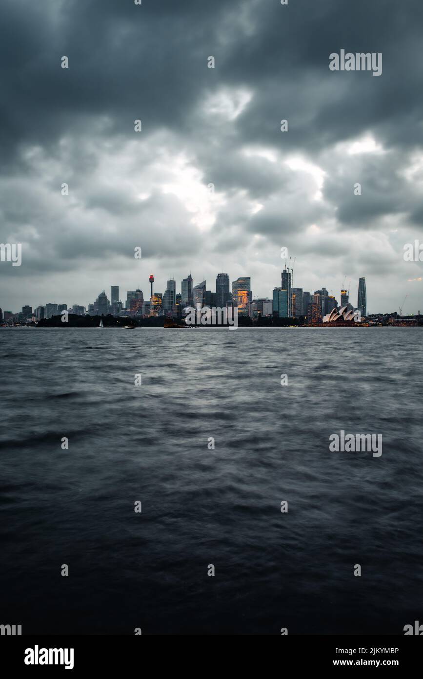Manhattan skyline skyscraper hi-res stock photography and images - Alamy