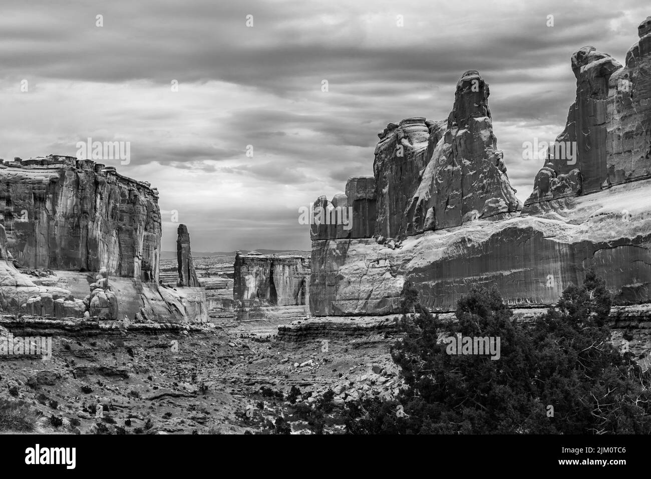 Beautiful shot natural arch hi-res stock photography and images - Alamy