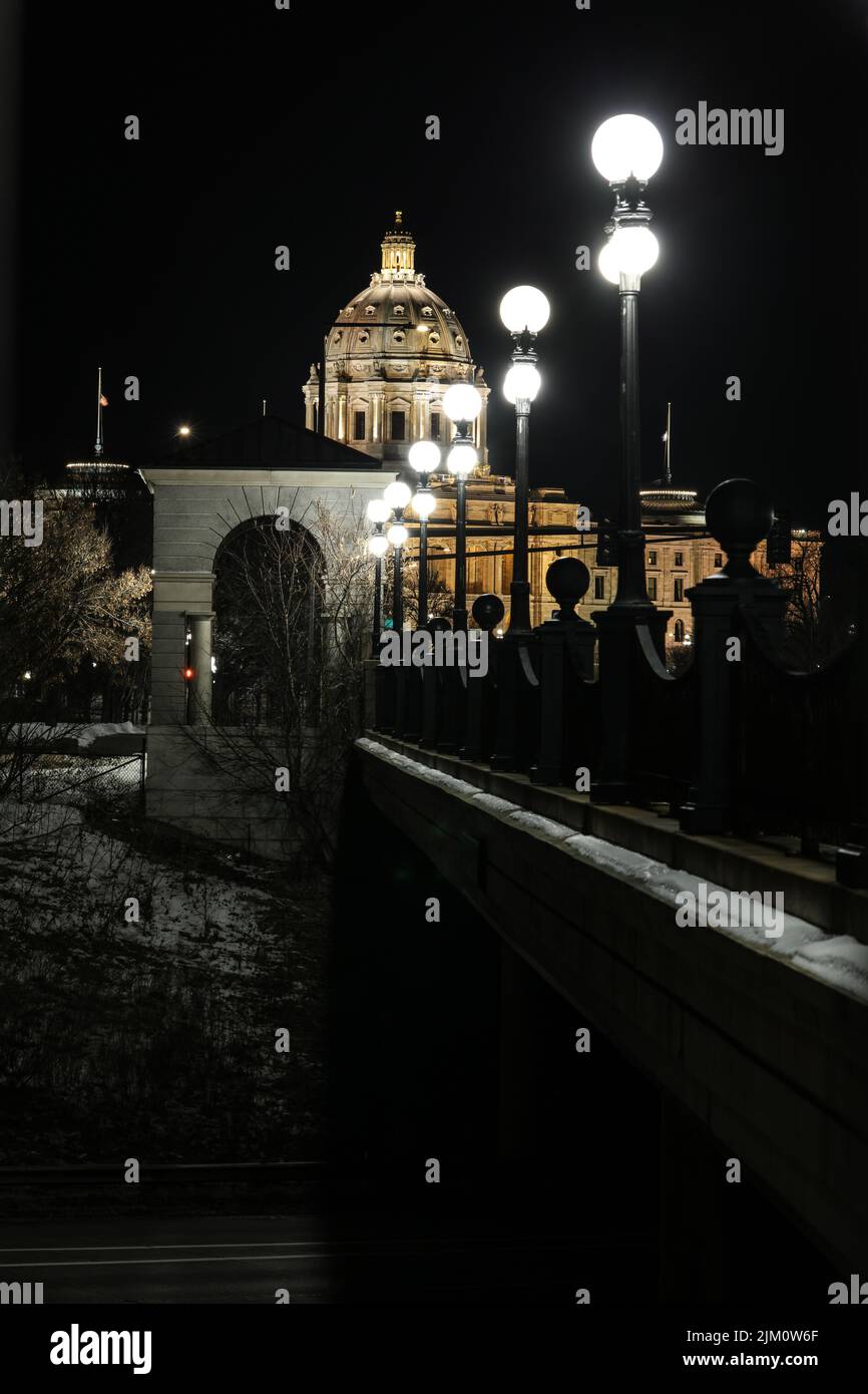 A view of the capital building in St.Paul, MN at night Stock Photo Alamy