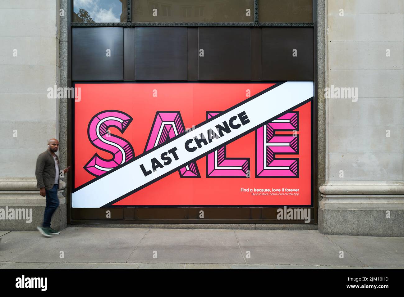 Sale at Selfridge department store, Oxford Street shopping centre