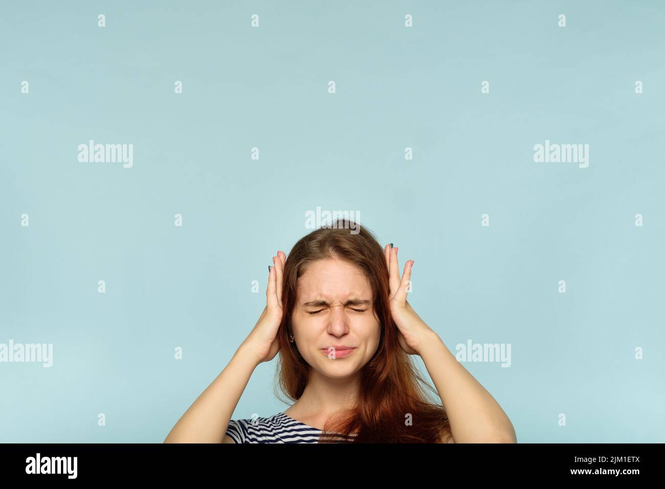 Cover their ears hires stock photography and images Alamy