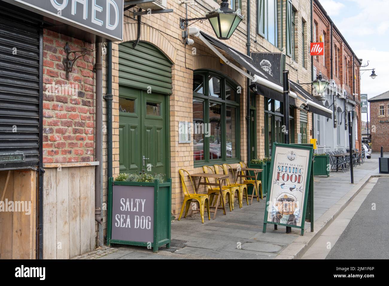 Salty dog cafe hires stock photography and images Alamy